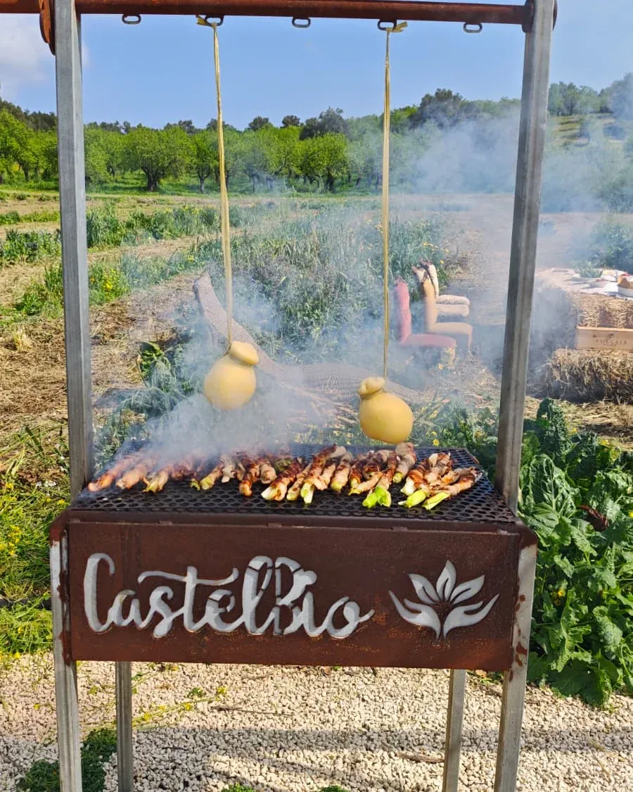 Provola impiccata sulla griglia di Castelbio